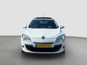 Renault Mégane (2011) thumbnail 2