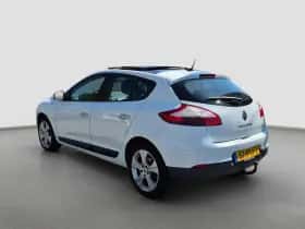 Renault Mégane (2011) thumbnail 3