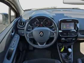 Renault Clio (2016) thumbnail 9