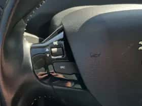 Peugeot 308 (2019) thumbnail 13