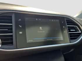Peugeot 308 (2019) thumbnail 19
