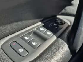 Peugeot 308 (2019) thumbnail 28