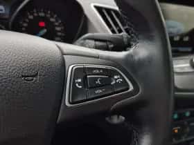 Ford C-Max (2016) thumbnail 12