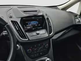 Ford C-Max (2016) thumbnail 15