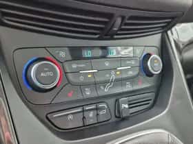 Ford C-Max (2016) thumbnail 21