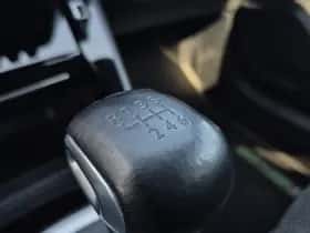 Peugeot 208 (2020) thumbnail 26