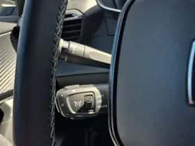 Peugeot e-2008 (2024) thumbnail 15