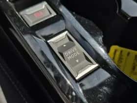 Peugeot e-2008 (2024) thumbnail 30