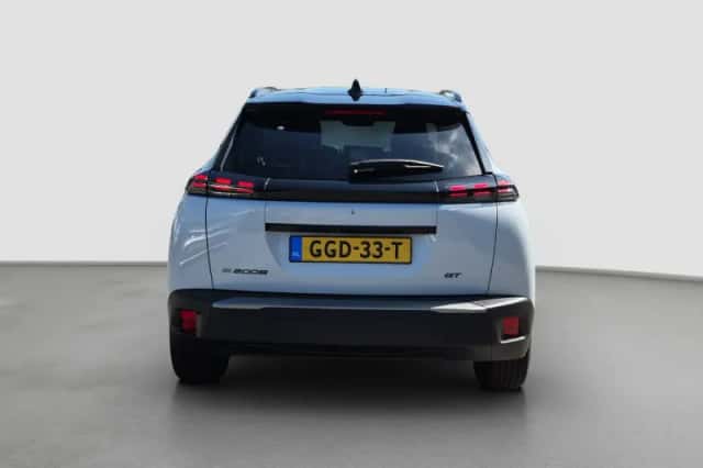 Peugeot e-2008 (2024) thumbnail 6