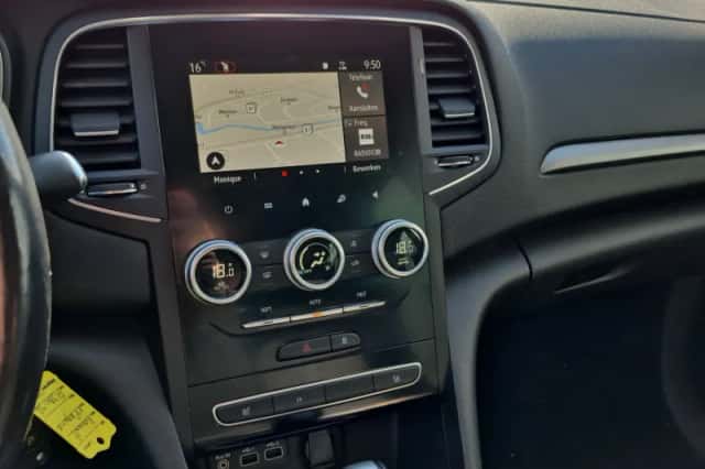 Renault Mégane (2020) thumbnail 14