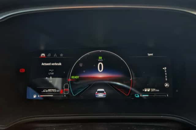 Renault Mégane (2020) thumbnail 10