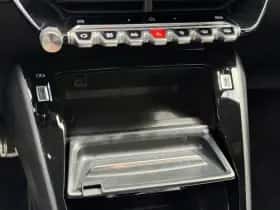 Peugeot 208 (2025) thumbnail 36