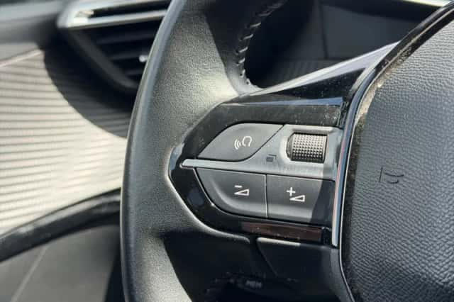 Peugeot 208 (2020) thumbnail 12