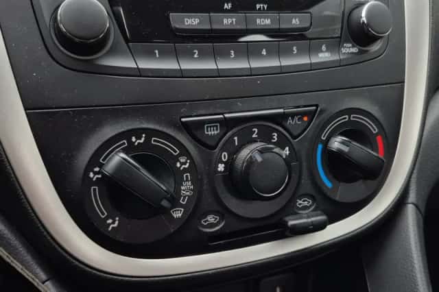 Suzuki Celerio (2017) thumbnail 18