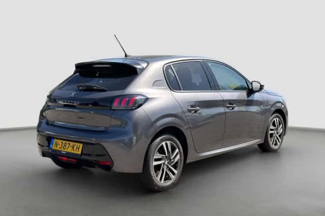 Peugeot 208 (2021) thumbnail 4