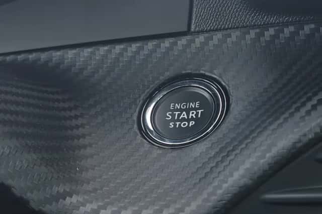 Peugeot e-2008 (2021) thumbnail 18