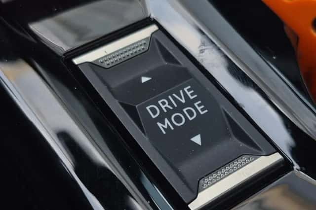 Peugeot e-2008 (2021) thumbnail 28