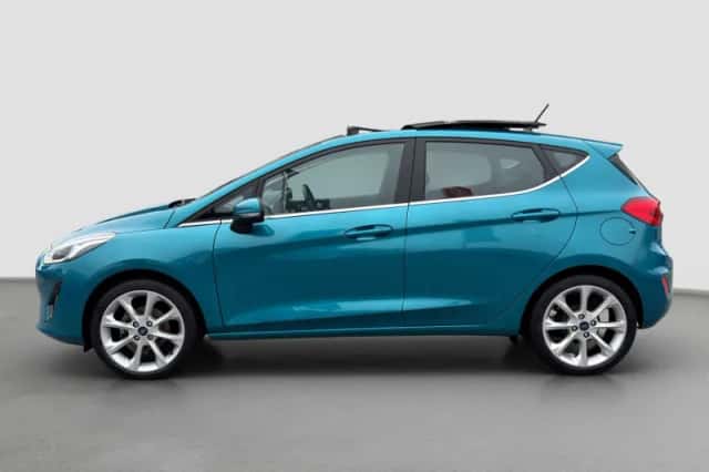 Ford Fiesta (2017) thumbnail 5