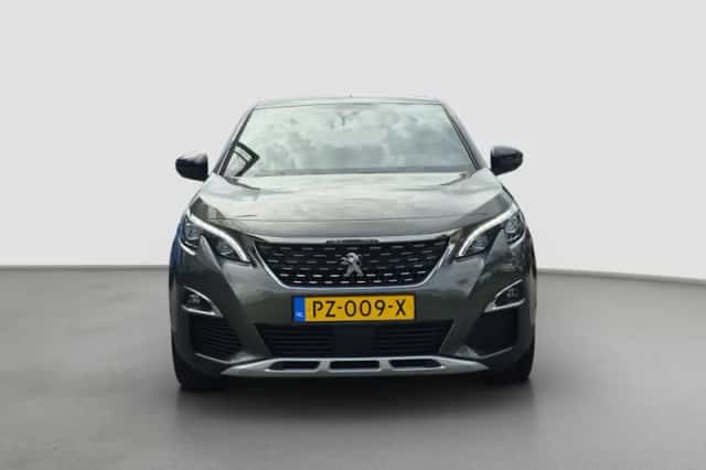 Peugeot 3008 (2017) thumbnail 4