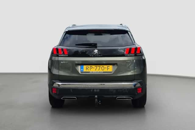 Peugeot 3008 (2018) thumbnail 4