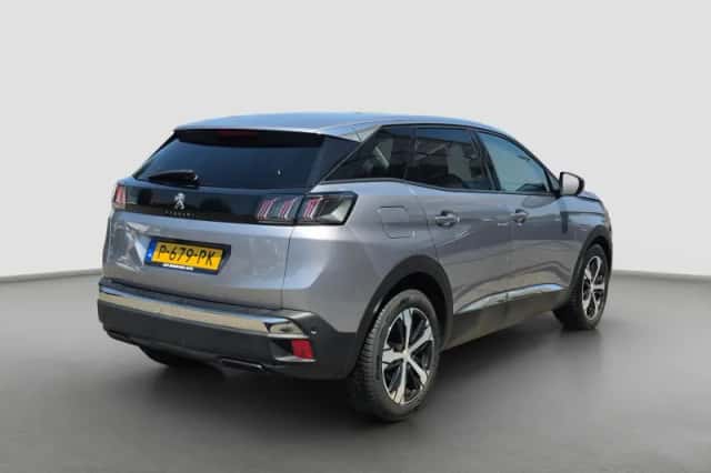Peugeot 3008 (2022) thumbnail 5