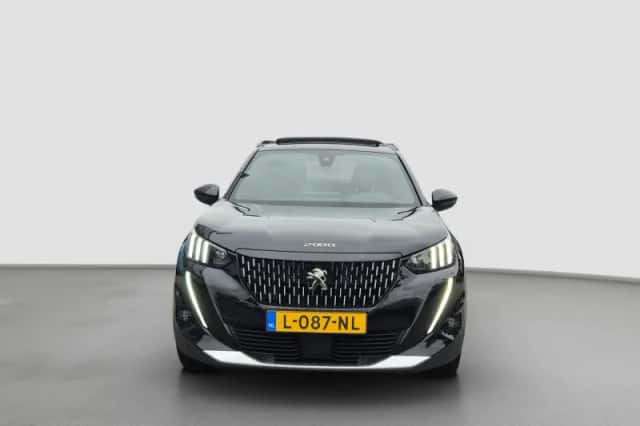 Peugeot 2008 (2021) thumbnail 4