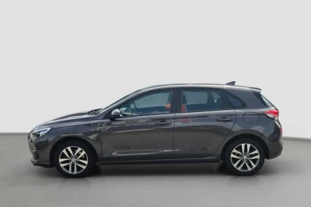 Hyundai i30 (2019) thumbnail 2