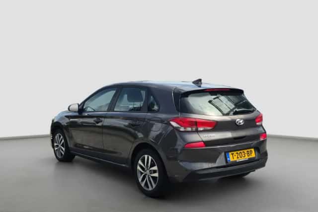 Hyundai i30 (2019) thumbnail 6