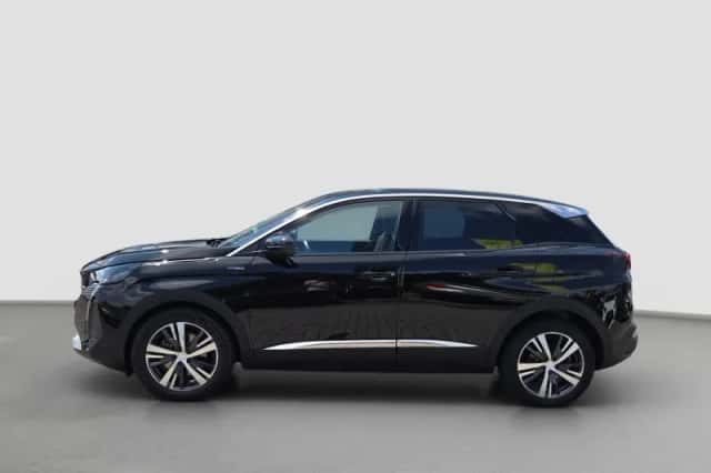 Peugeot 3008 (2023) thumbnail 2