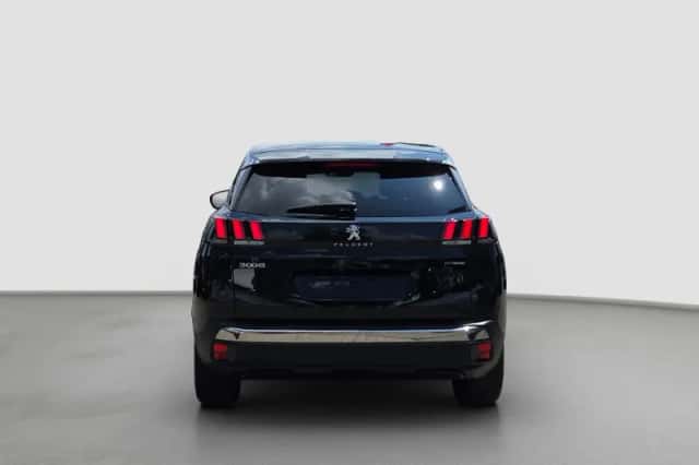 Peugeot 3008 (2023) thumbnail 4