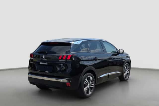 Peugeot 3008 (2023) thumbnail 5