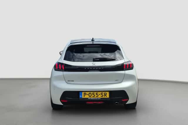 Peugeot 208 (2022) thumbnail 4