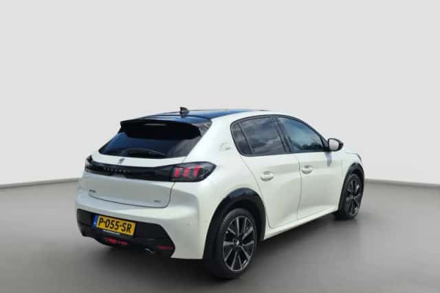 Peugeot 208 (2022) thumbnail 5