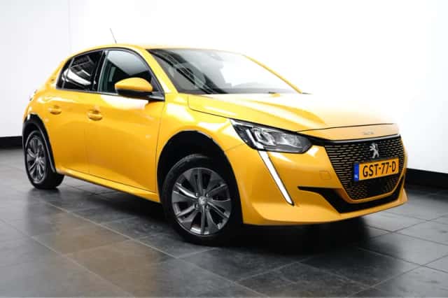 Peugeot e-208 (2021) thumbnail 3