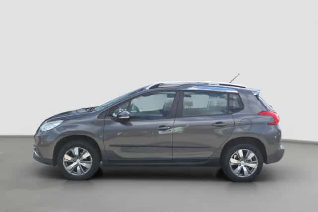 Peugeot 2008 (2014) thumbnail 2