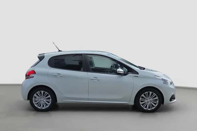 Peugeot 208 (2019) thumbnail 6