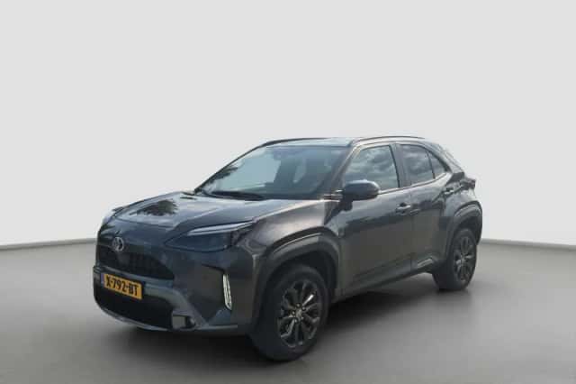 Toyota Yaris Cross (2023) thumbnail 1