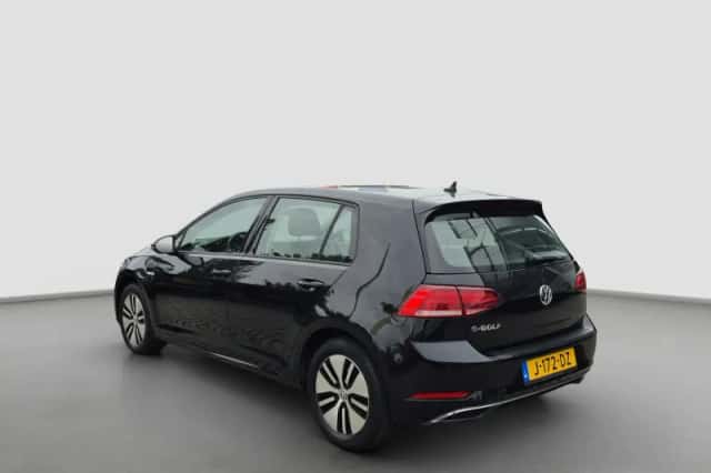 Volkswagen E-Golf (2020) thumbnail 4