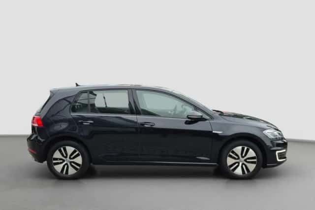 Volkswagen E-Golf (2020) thumbnail 6