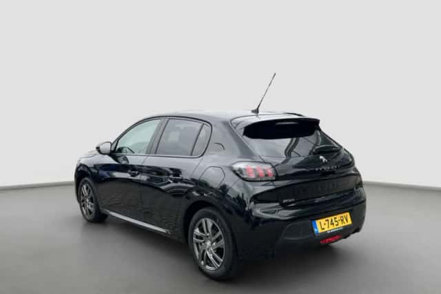 Peugeot 208 (2021) thumbnail 2