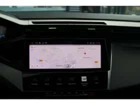 Peugeot 308 (2023) thumbnail 13