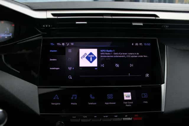 Peugeot 308 (2023) thumbnail 15