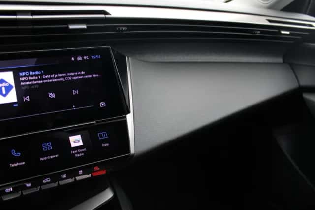 Peugeot 308 (2023) thumbnail 17