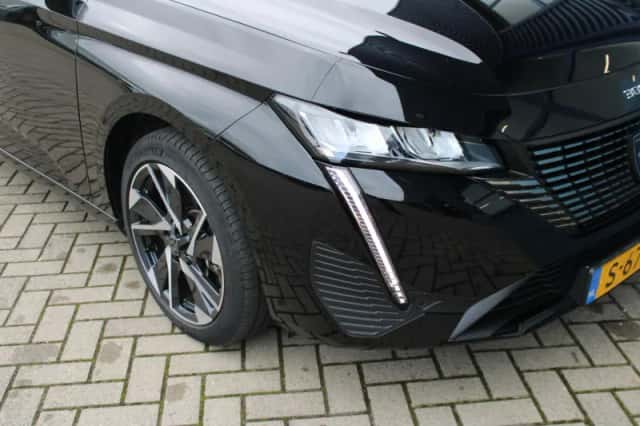 Peugeot 308 (2023) thumbnail 22