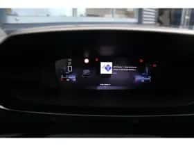Peugeot 308 (2023) thumbnail 8