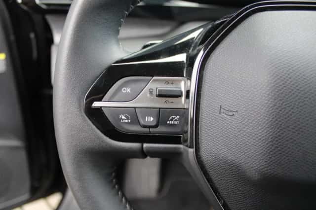 Peugeot 308 (2023) thumbnail 10