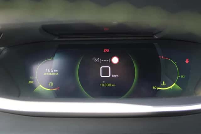 Peugeot 208 (2022) thumbnail 24