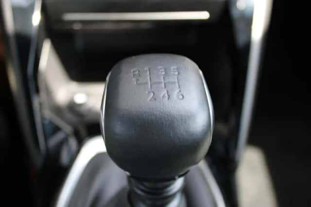 Peugeot 208 (2022) thumbnail 25
