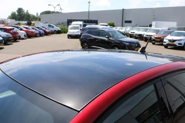 Peugeot 208 (2022) thumbnail 27