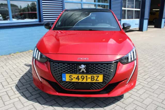 Peugeot 208 (2022) thumbnail 4